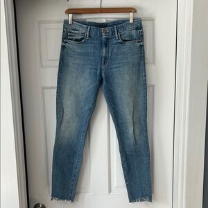 MOTHER The Looker Ankle Step Fray Jeans